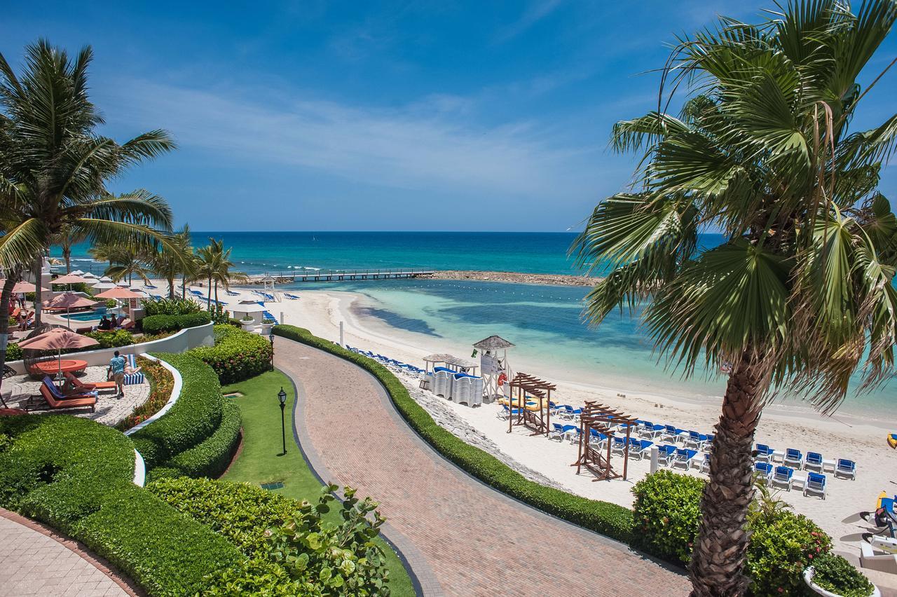 Palmyra Luxury Beach Condos Montego Bay Exterior photo